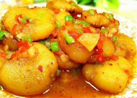 贵州小伙做什么美食（贵州牛瘪火锅是怎样做的）