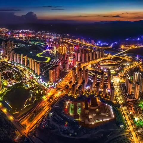 三明市最热闹的酒吧？