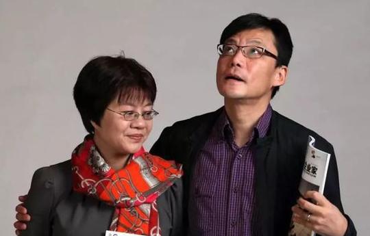李国庆夫妻互撕，当当网输给淘宝、京东商城是必然的