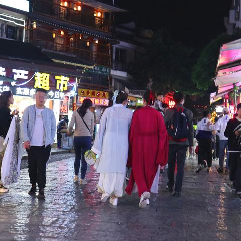 桂林阳朔西街资料相关长尾关键词有哪些