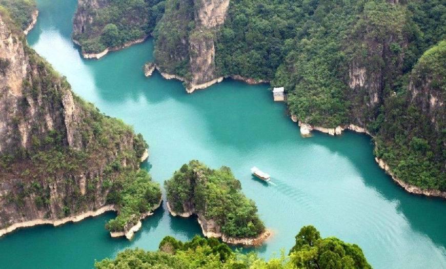 梦见自己在浑浊的水里
