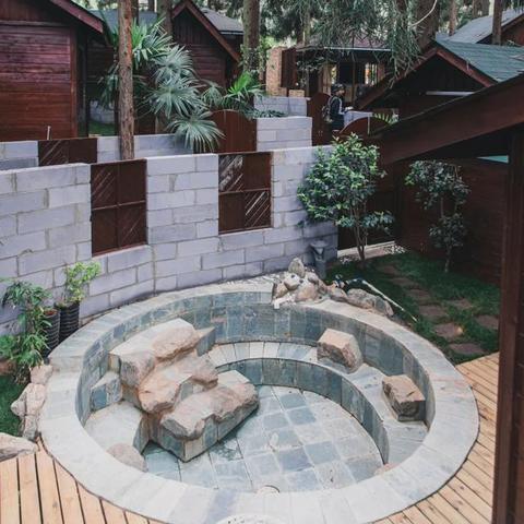 昆明市温泉小村房价多少