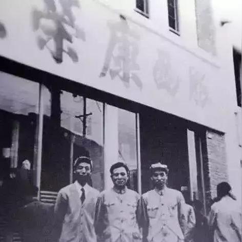 兰州培训礼仪的机构的相关长尾关键词有哪些