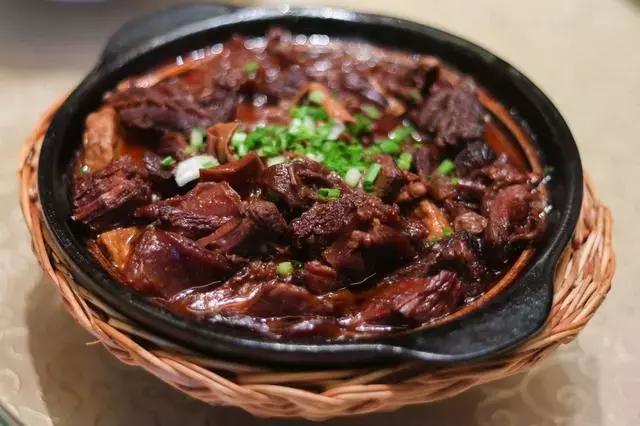 投资什么美食最赚钱（现在什么小吃生意好）