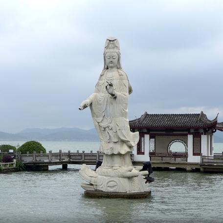 宁波市哪个区离上海最近