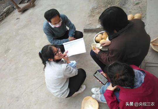 带领贫困老人创业，他说“大城市不需要我，村里需要”