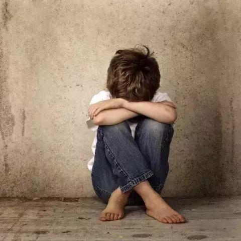 济南唱歌猝死相关长尾关键词有哪些