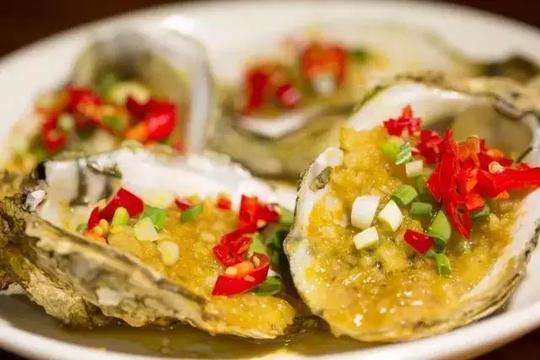 吃烧烤，聪明人都会点这4种食物，老板看到不敢上“假肉”