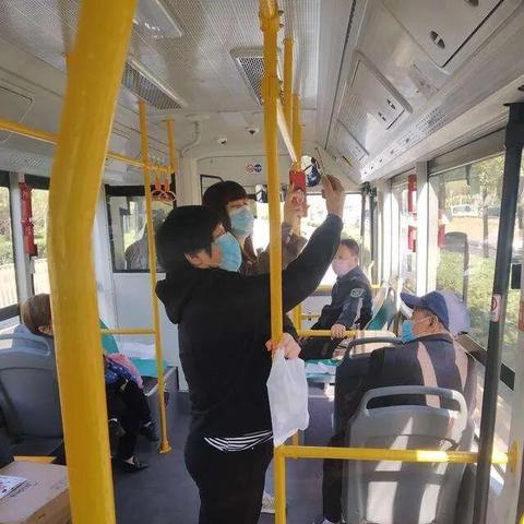 哈尔滨公交车广告价格相关长尾关键词有哪些