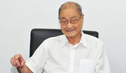 女生牛宝宝起名姓周怎么取(有哪些好的手机app推荐)