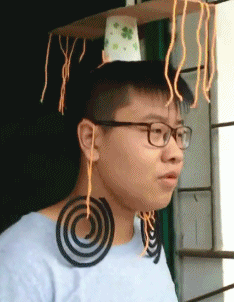 搞笑gif段子：下了班也不用这么开心吧？