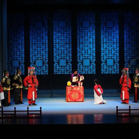 温州市越剧院在哪里排练