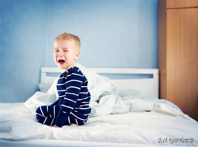 孩子的内心脆弱爱哭怎么办