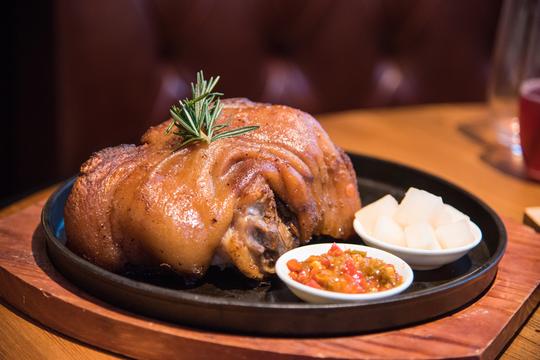 餐饮创业：餐饮店一直亏损！用四点帮助餐饮创业者理解餐饮业