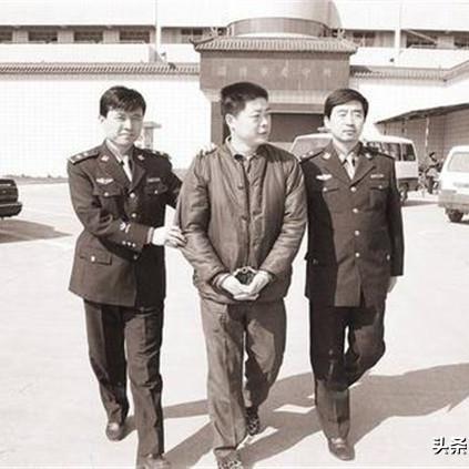 济南市公安局成立时间？