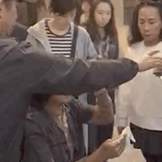 踢足球怎么不让自己受伤