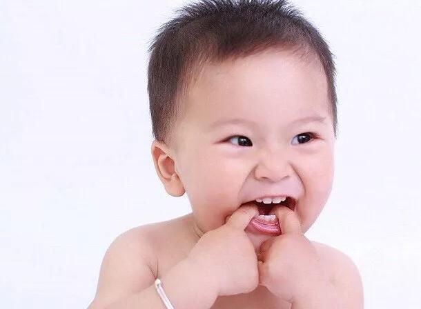 孩子说话晚怎么办