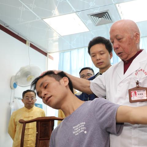 南宁市哪个省医院附近