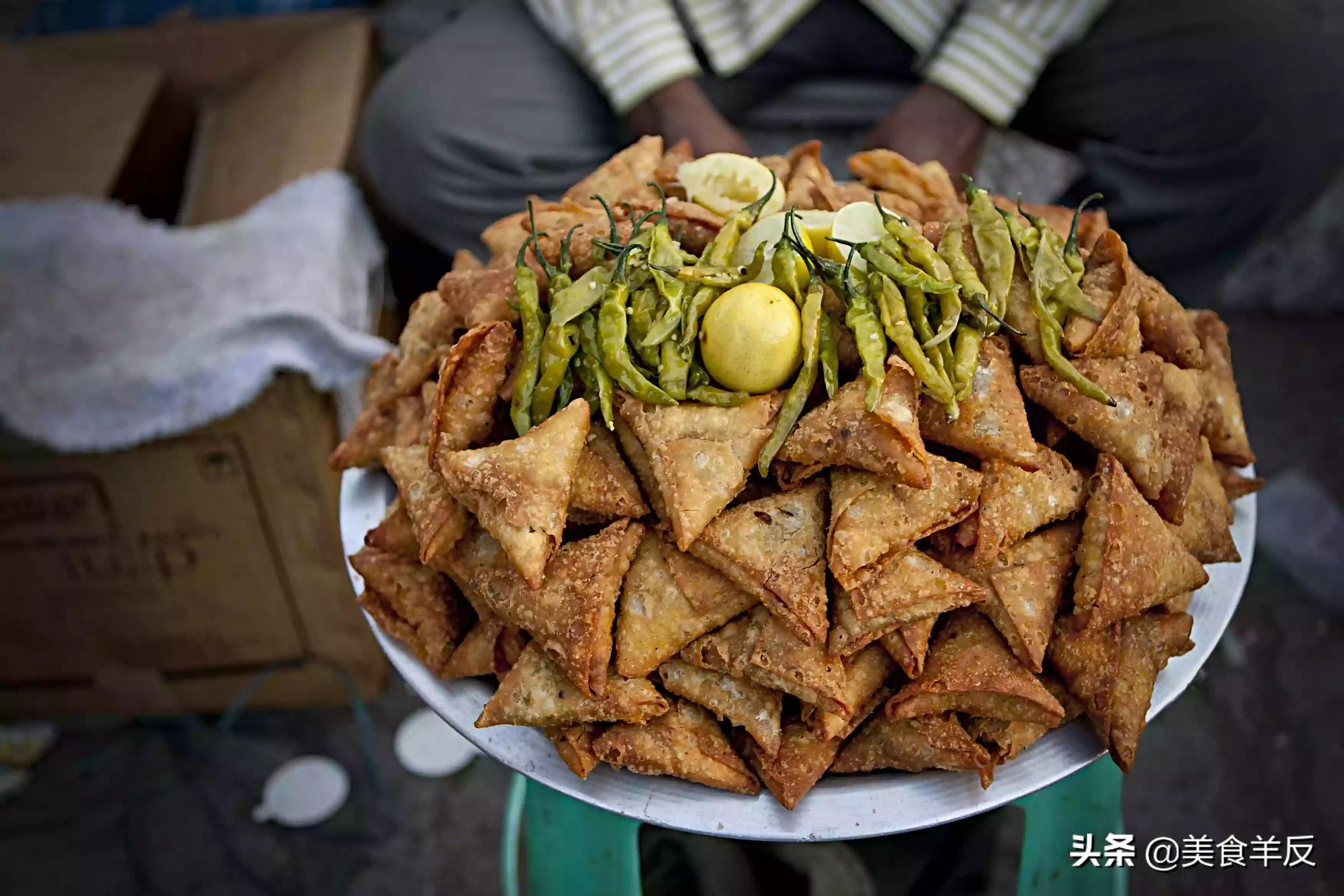 印度为什么卖美食（为什么印度的人吃饭一直用手抓）