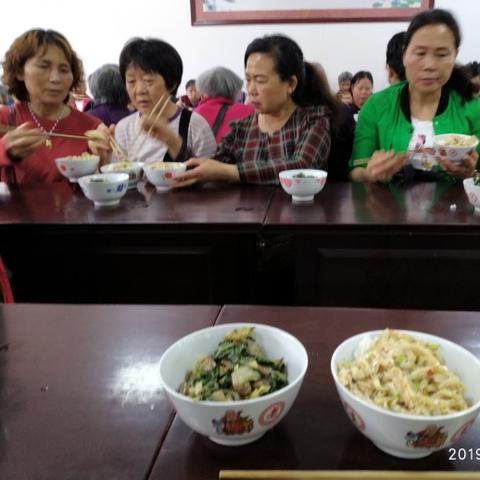 昆明市7元斋饭的长尾关键词有什么