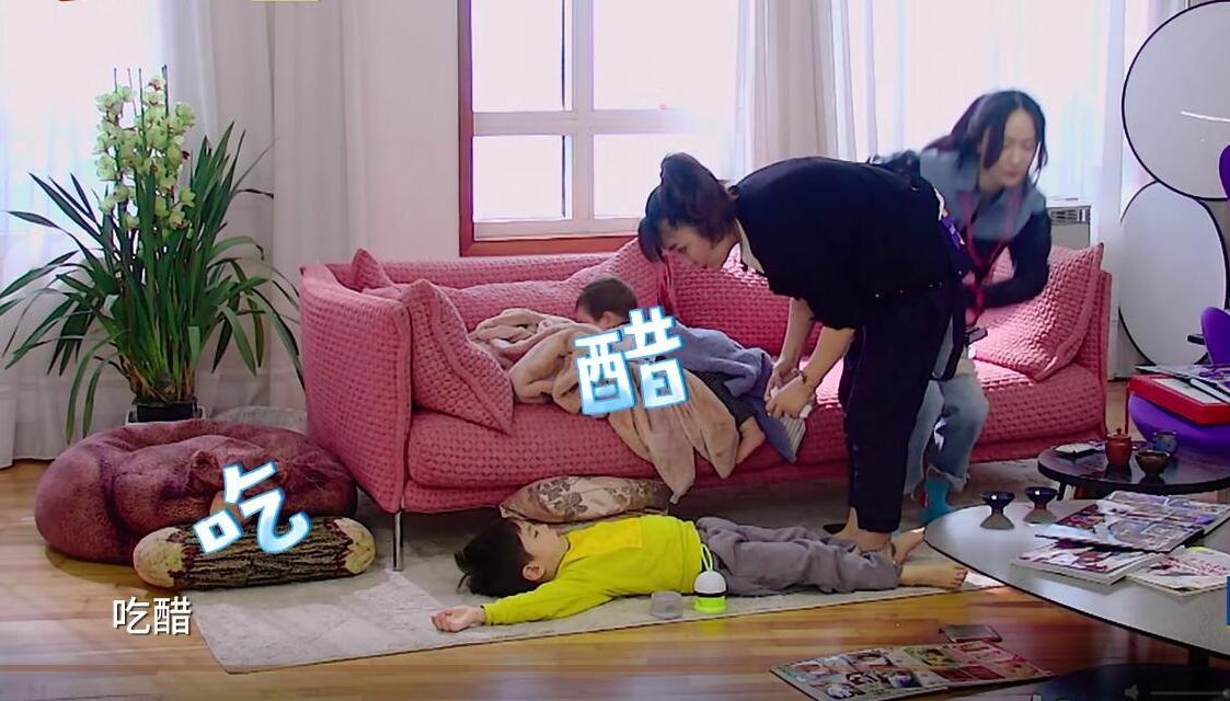 霍思燕做什么美食直播（相差5岁的姐弟恋可以长久吗）