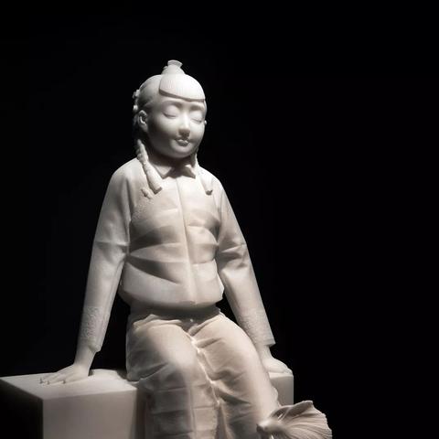 福建玻璃雕塑行情怎么样