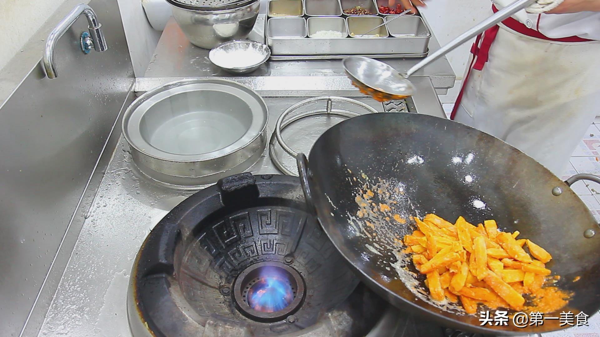 南瓜能做什么美食（用剩下的红豆大米饭加南瓜一起做粥可不可以）