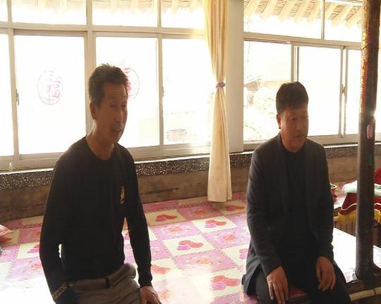 【本地新闻】李万军：从“养猪能手”到“致富带头人”