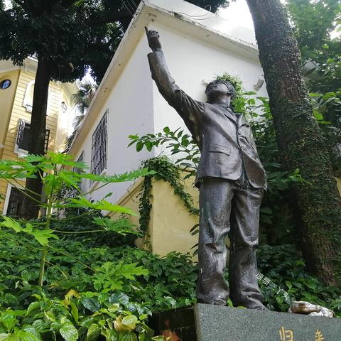 广州市经度纬度是多少