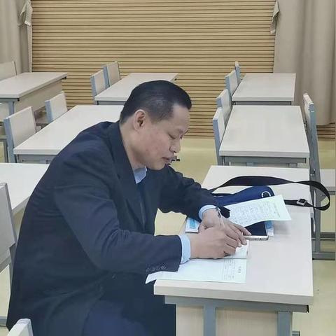 南宁市八中在哪个位置