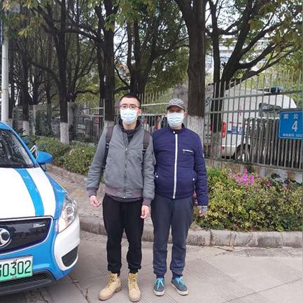 出租车公司的车怎么租？