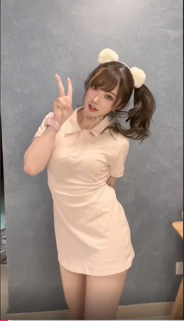 神秘美女私信邀请骚男盛装cos，水友：一口欧尼酱听得心都酥了