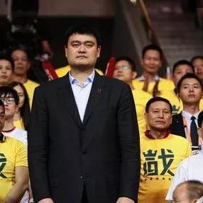 现场看球足球怎么选座位