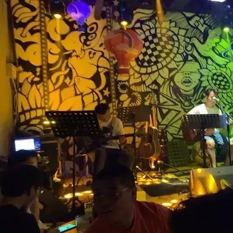 兰州夜游黄河现状图片的相关长尾关键词有哪些
