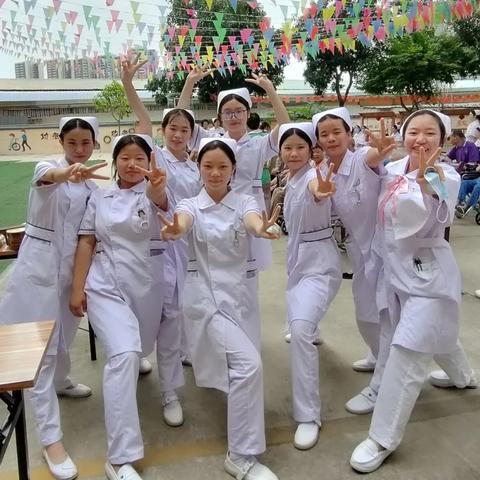 南宁市市区中心怎么走