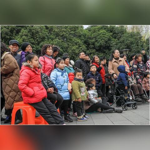 杭州生活补贴社工的相关长尾关键词有哪些