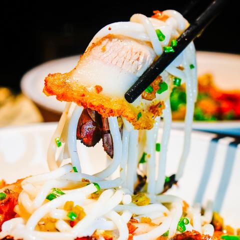 歌词桂林米粉好吃相关长尾关键词有哪些