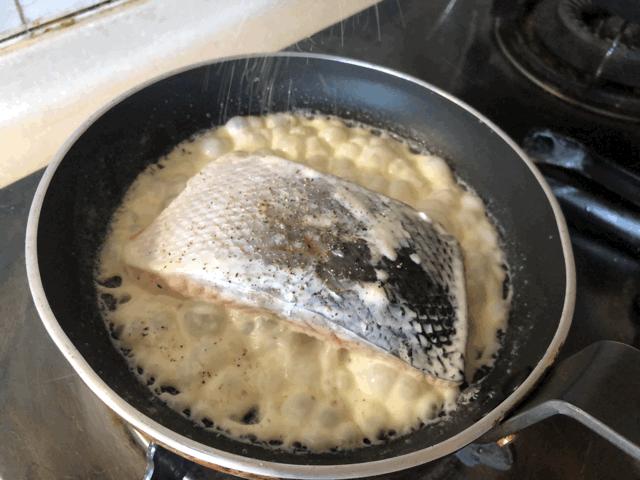 柠檬奶油怎么打成奶油状(人造奶油面包的做法)