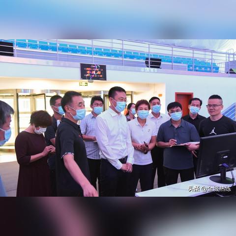 石家庄市滑冰馆在哪里