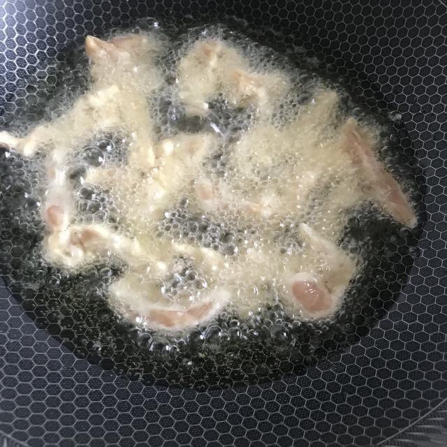给宝宝吃鸡肉要避开的食物