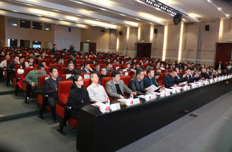 拉丁美洲研究论文答辩你有没有替别人辛苦保守秘密别人还不知情