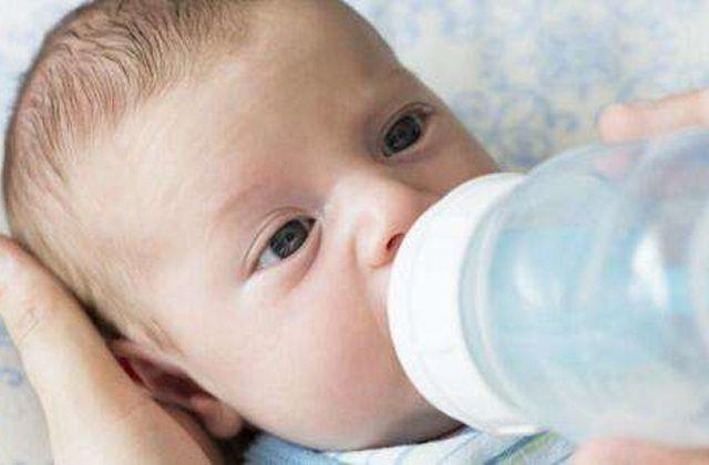 配方乳代替母乳科学吗(哪种奶瓶最接近母乳)