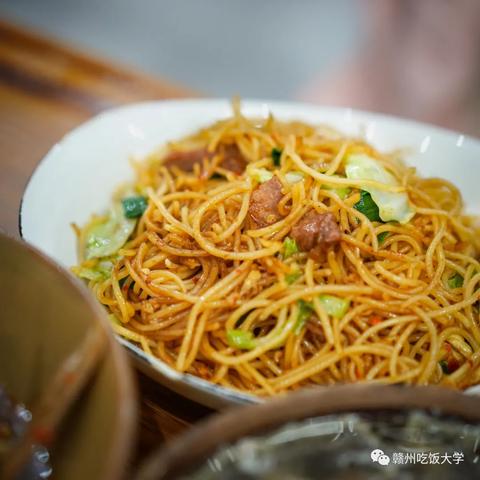 赣州市晚上哪里好吃