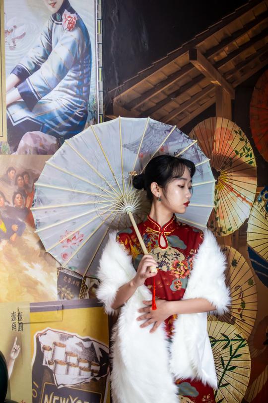 黄石吃喝玩乐之三江小渡换装自拍馆