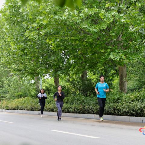 【天津环湖医院护士工资】长尾关键词有什么