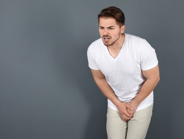 一喝水就想尿是肾不好吗