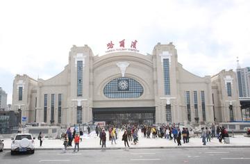 武汉哈尔滨哪个城市好相关长尾关键词有哪些