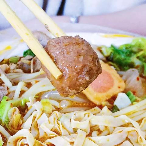 重庆大学城美食年糕的长尾关键词有哪些