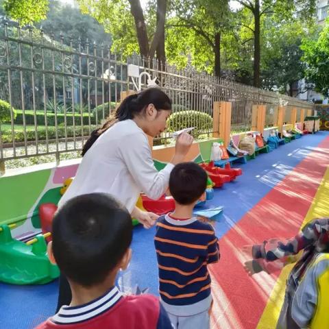 广州市多少初二考生啊英语