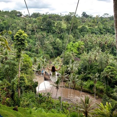 重庆悬崖打卡景点图片的长尾关键词有什么